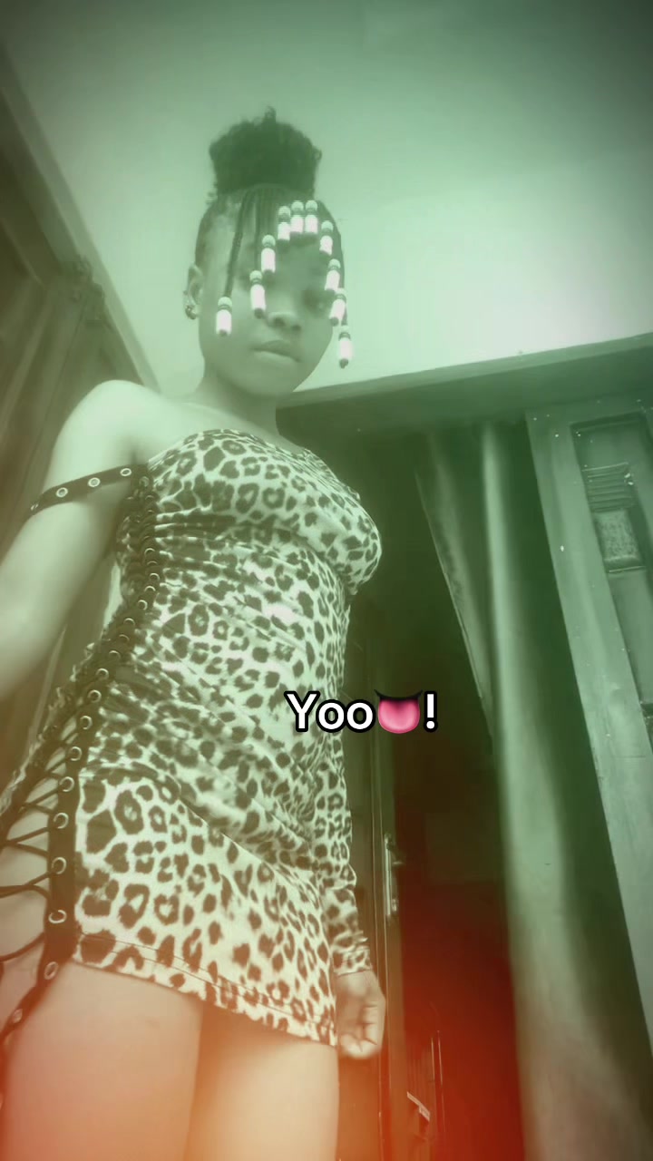 @Fŵęšħ şăväğę💕🍭🍬🍡🍭