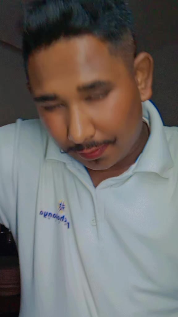 @AashishЁЯл╢тЭдя╕ПЁЯй╣