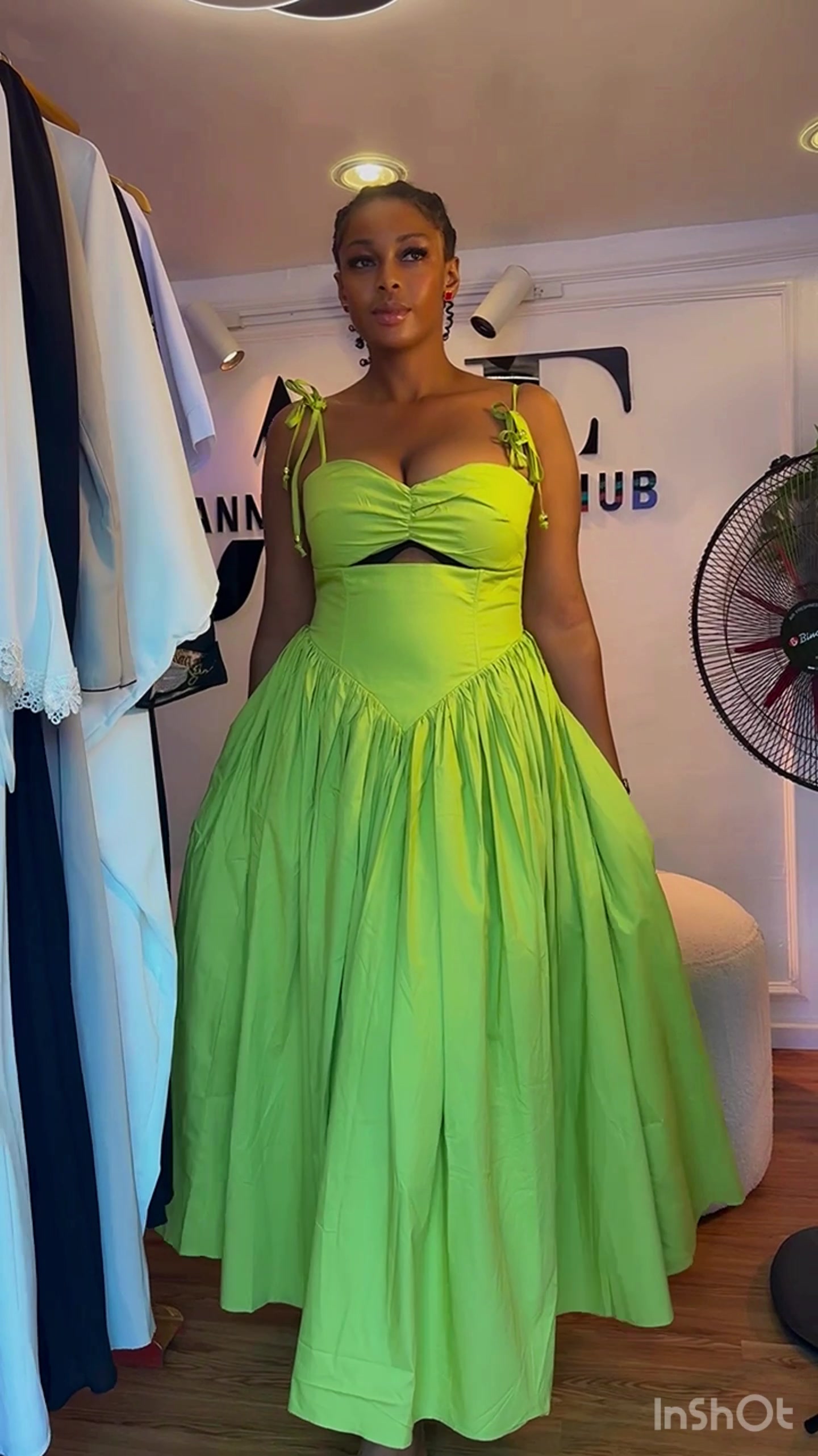 @Annies Fashion Hub