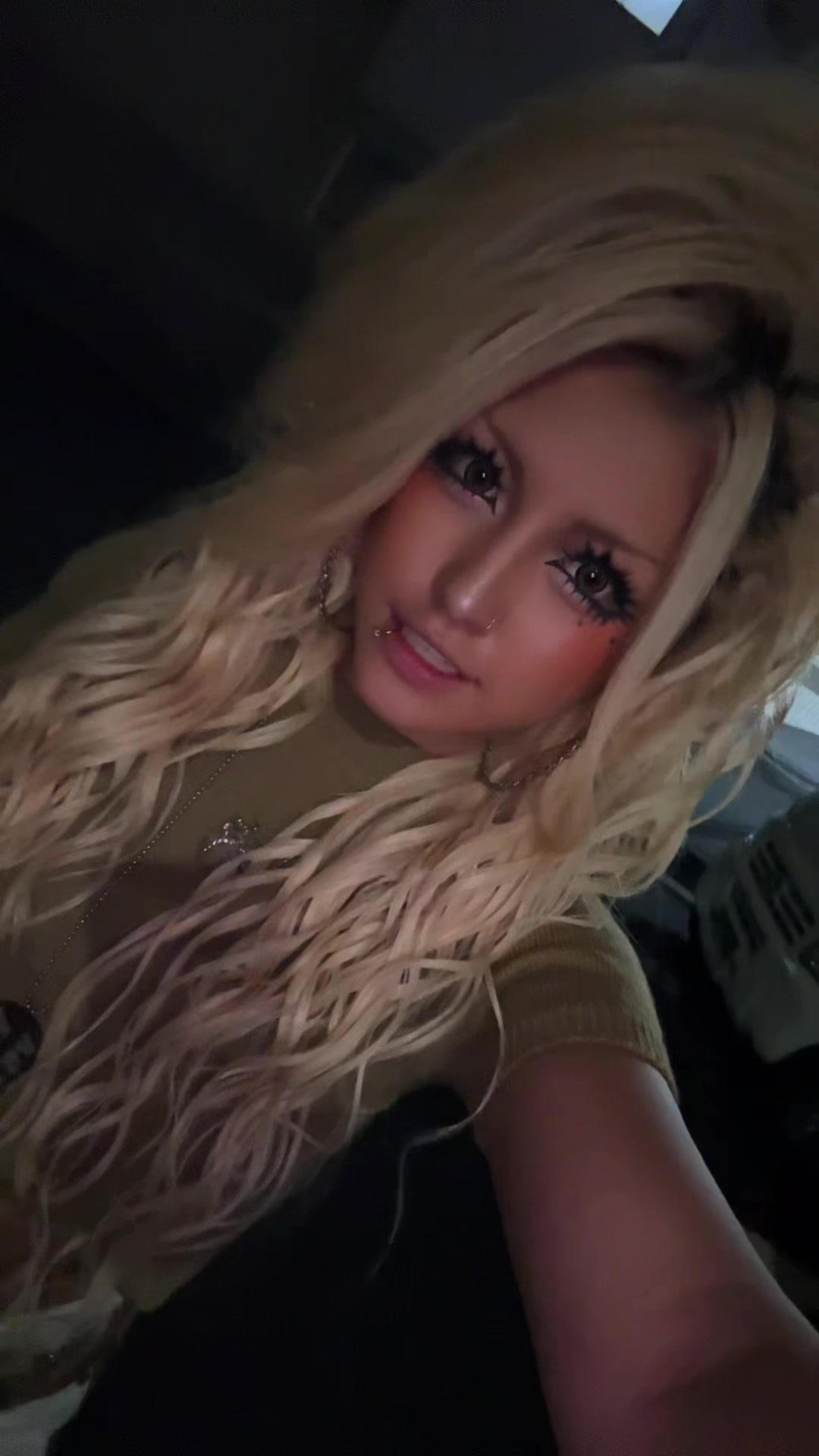 @𝗥 𝗔 𝗡 . 🌺