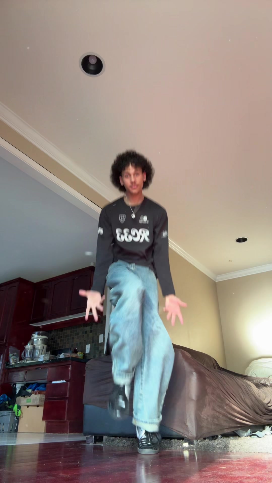 @lyjuh