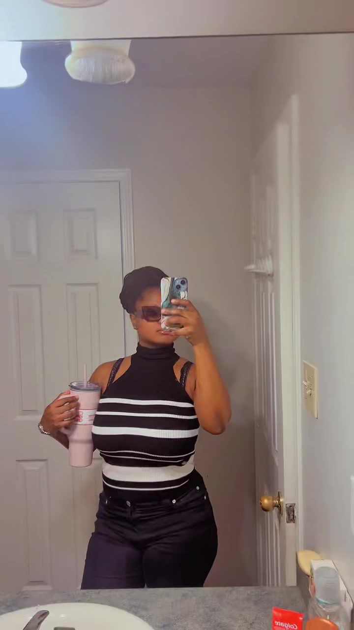 @Armah Shelby 💜🖤