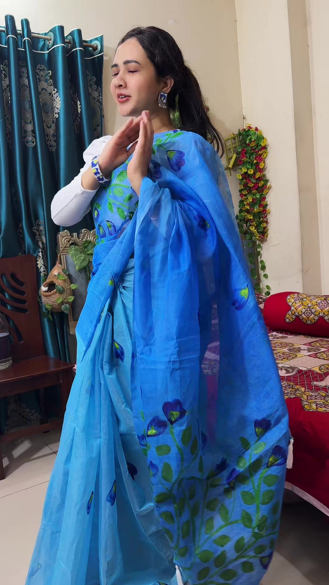 @❤️লতা-মনি❤