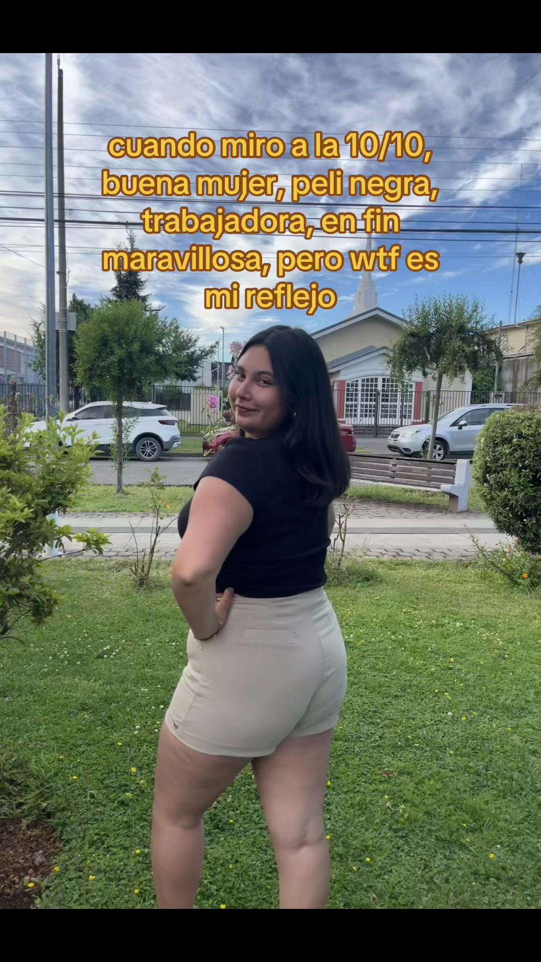 @valeee_rojas