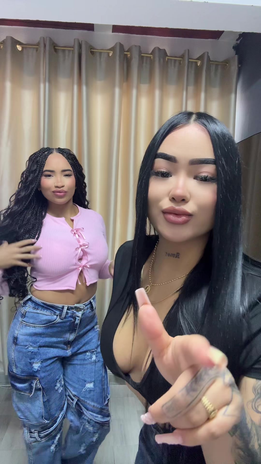 @Alejandra Arana AA🍀