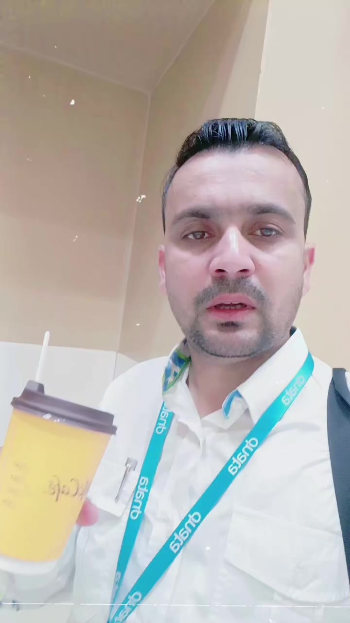 @DUBAI Boy 🇦🇪