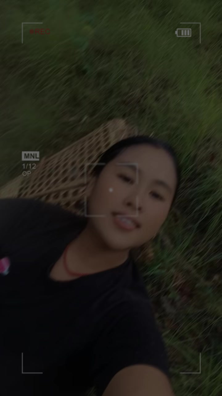 @😏