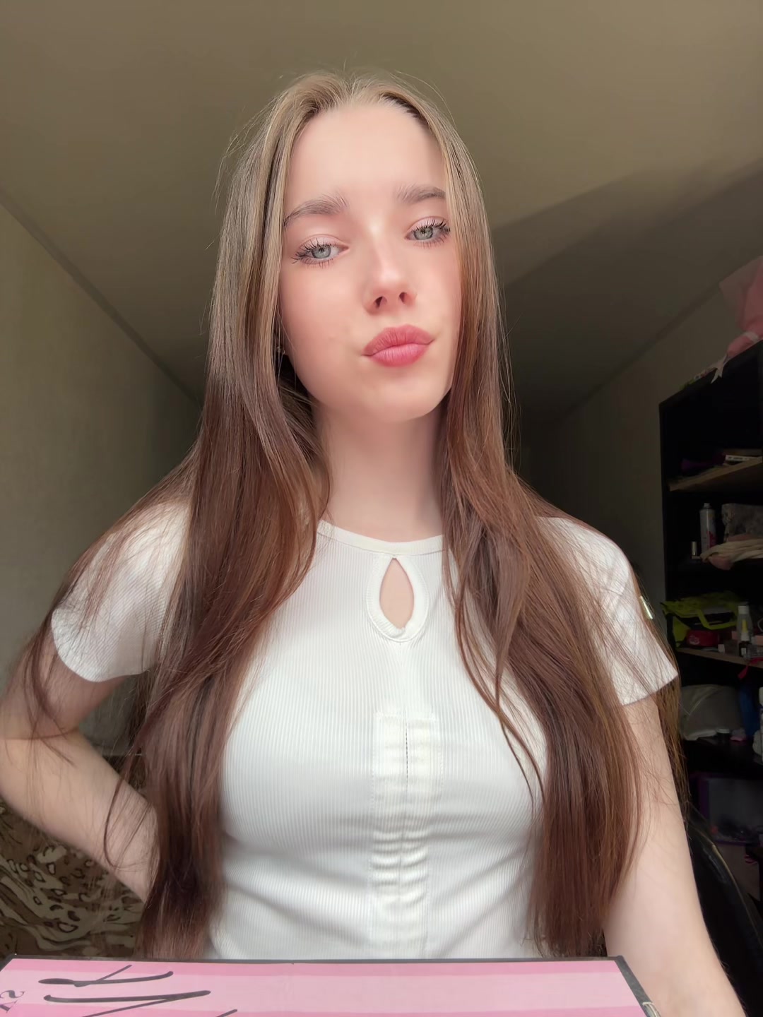 @🫂