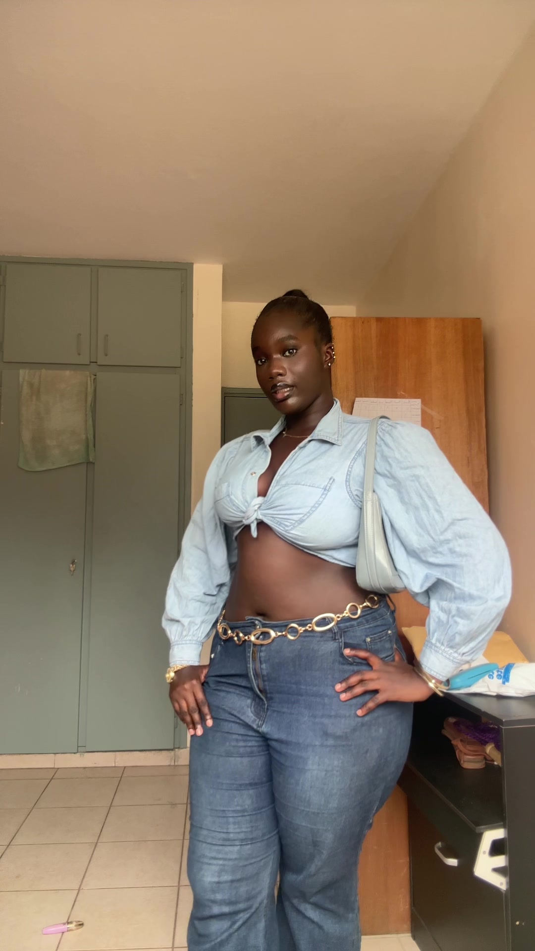 @𝑀𝒶𝓇𝒾𝑒-𝒹𝑒𝓈𝒾𝓇𝑒𝑒🇬🇭