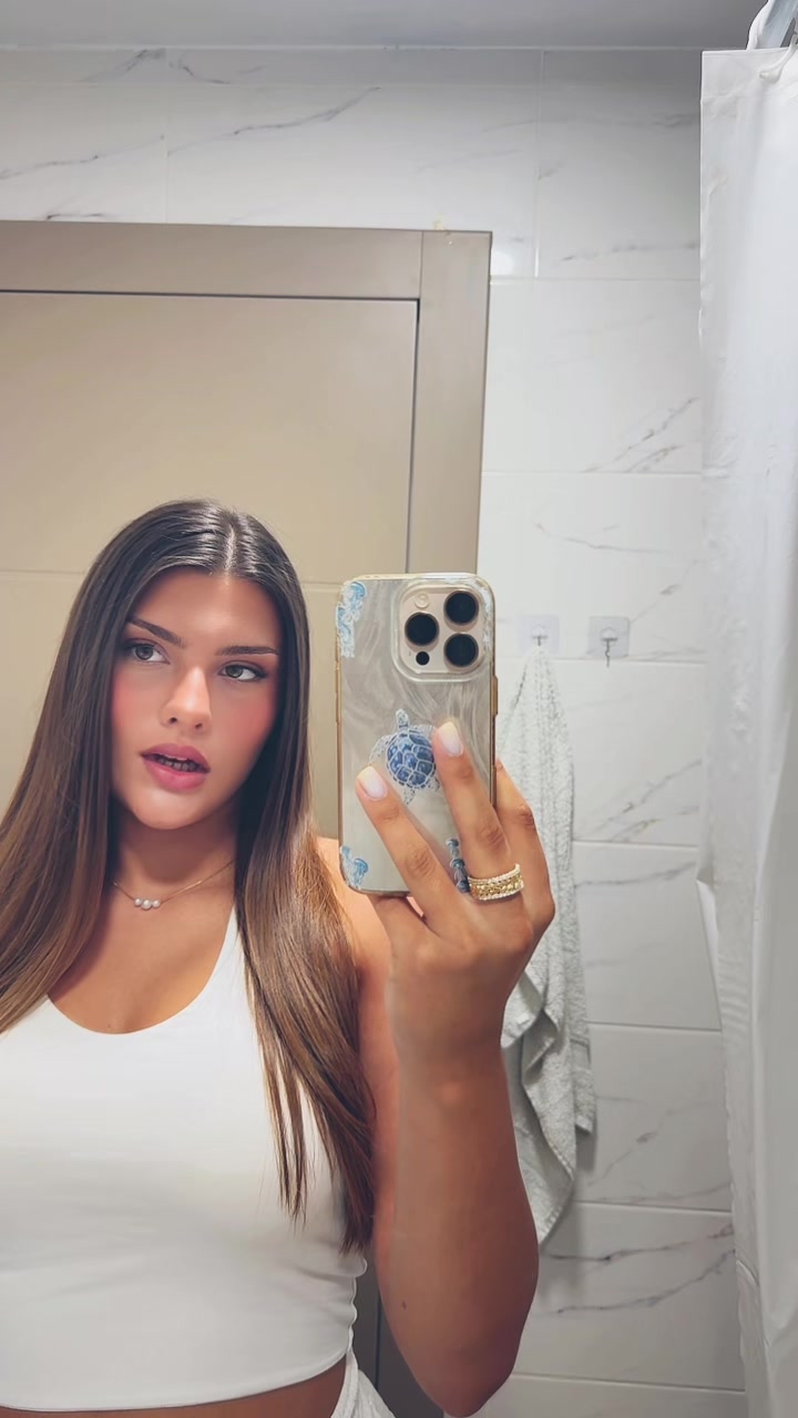 @teodddoraaaa
