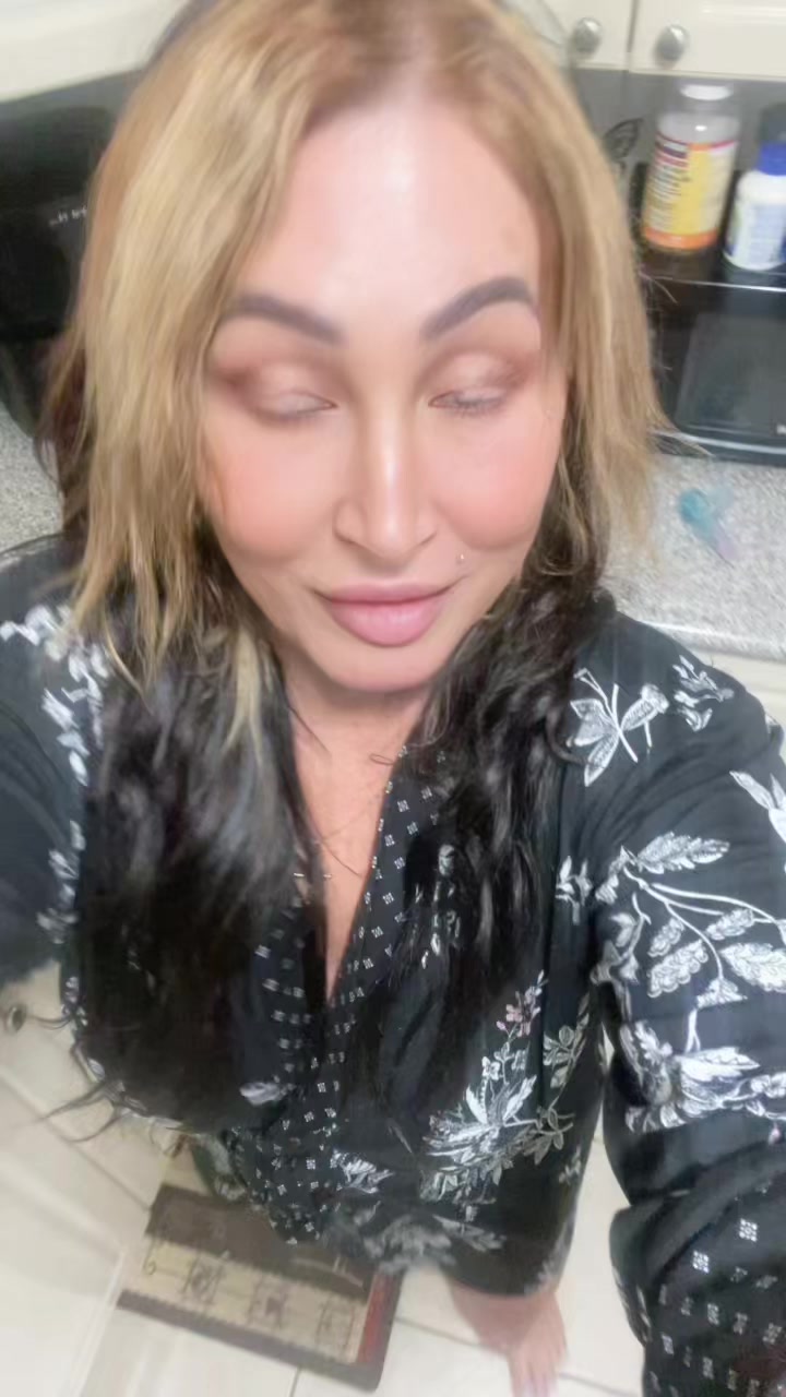 @Italiangirl🇮🇹native🇨🇦🇨🇦