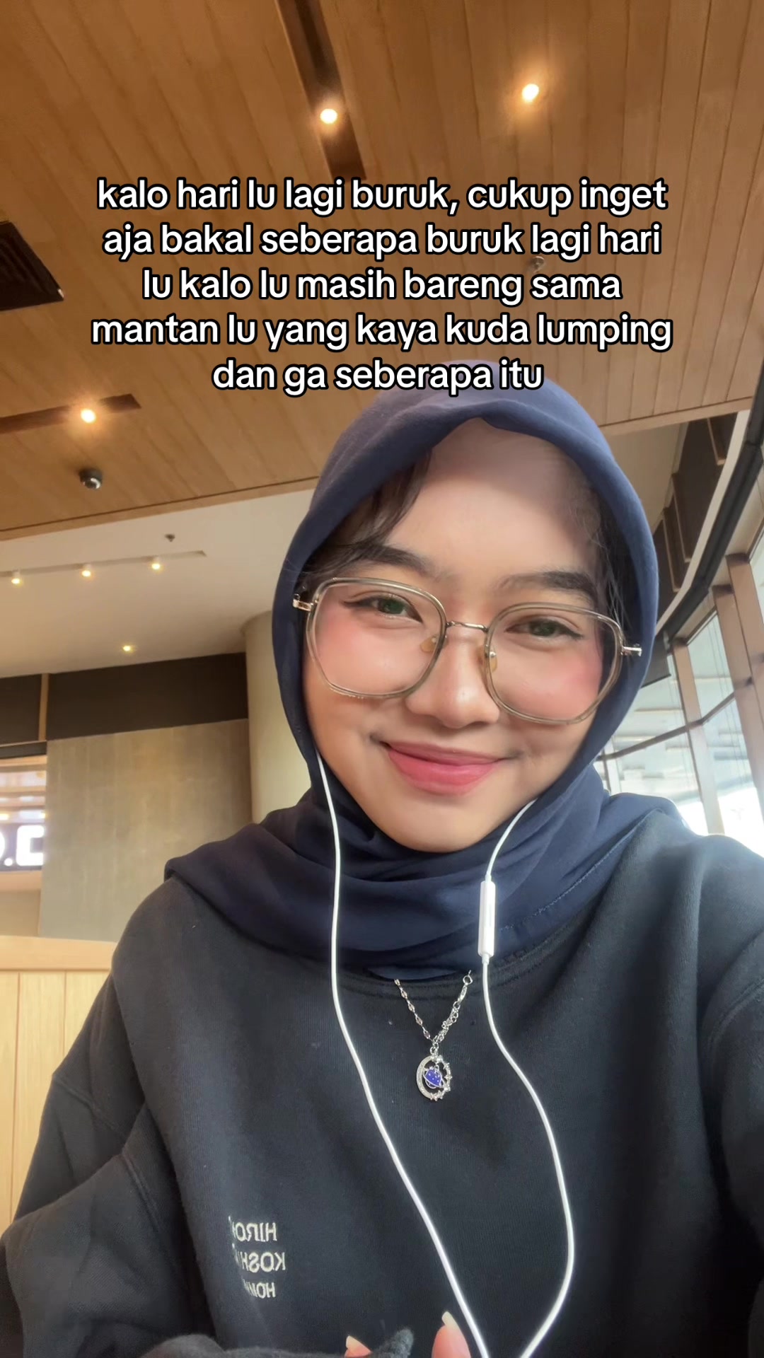 @yaeee