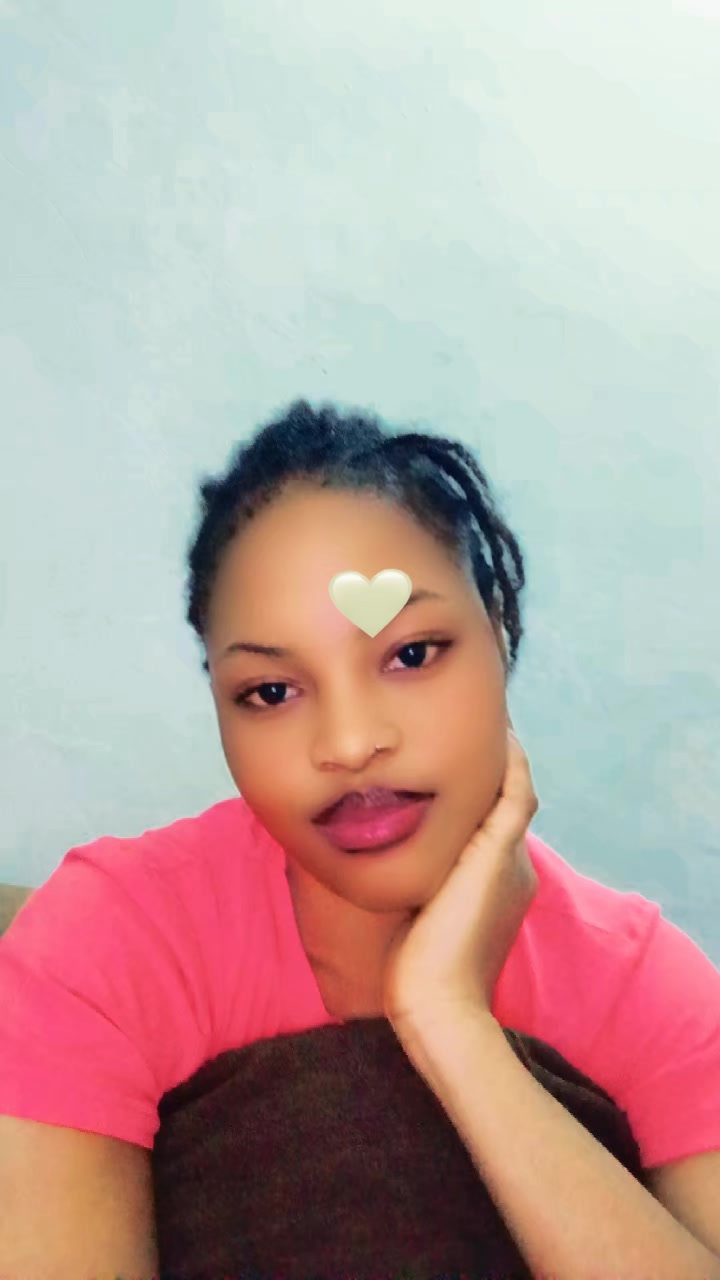 @zenab béreté