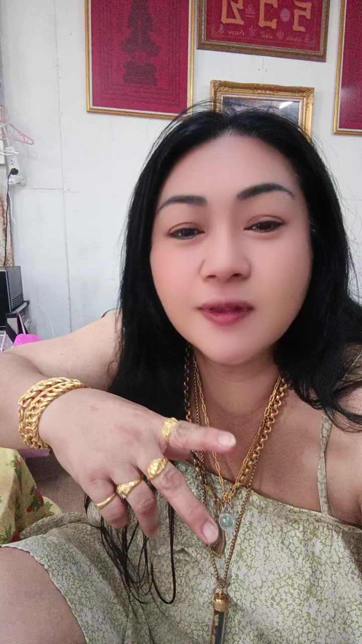 @ชุลีพร ใจเย็น
