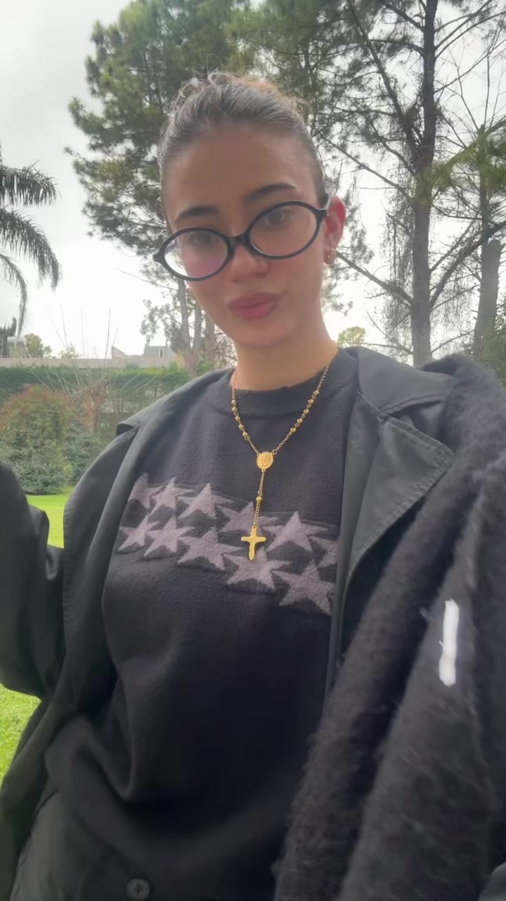 @cams🖤⭐️