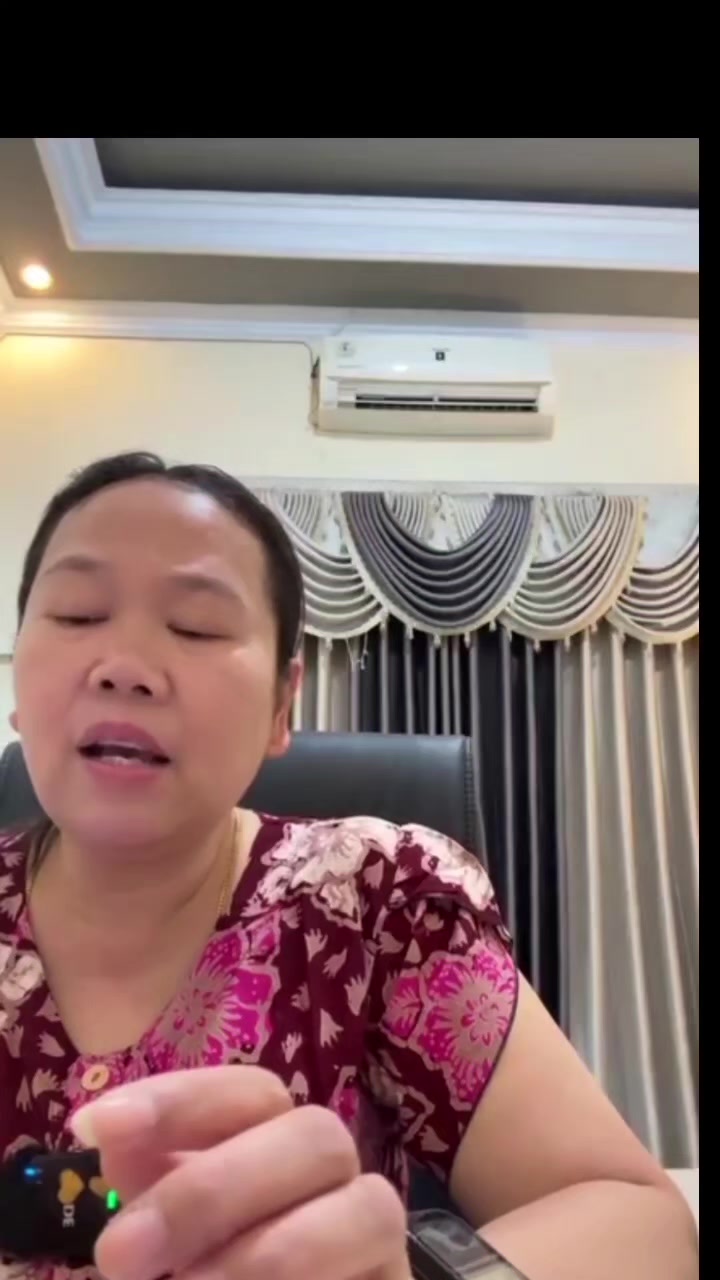 @Miss Yuni