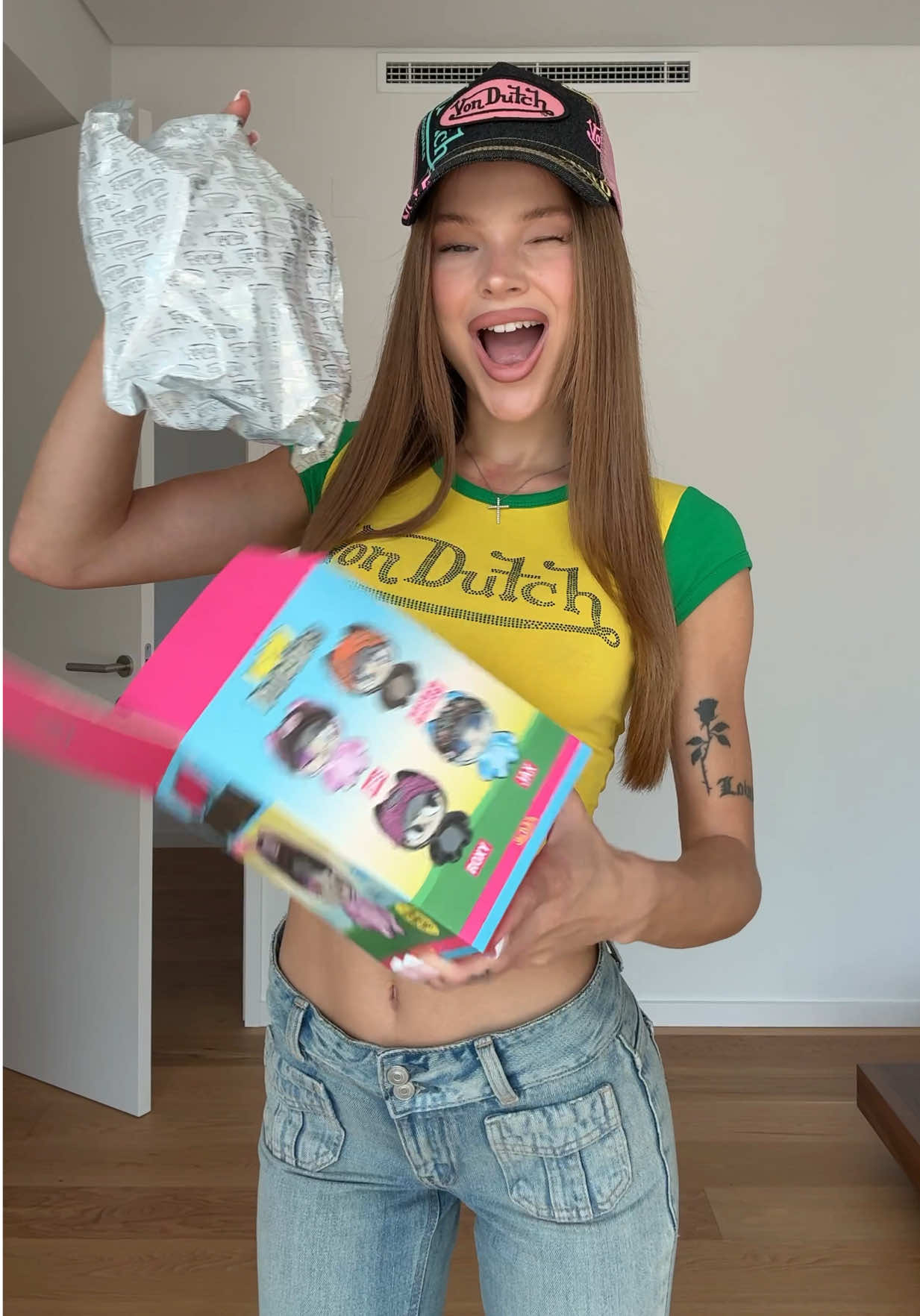 @FETISA