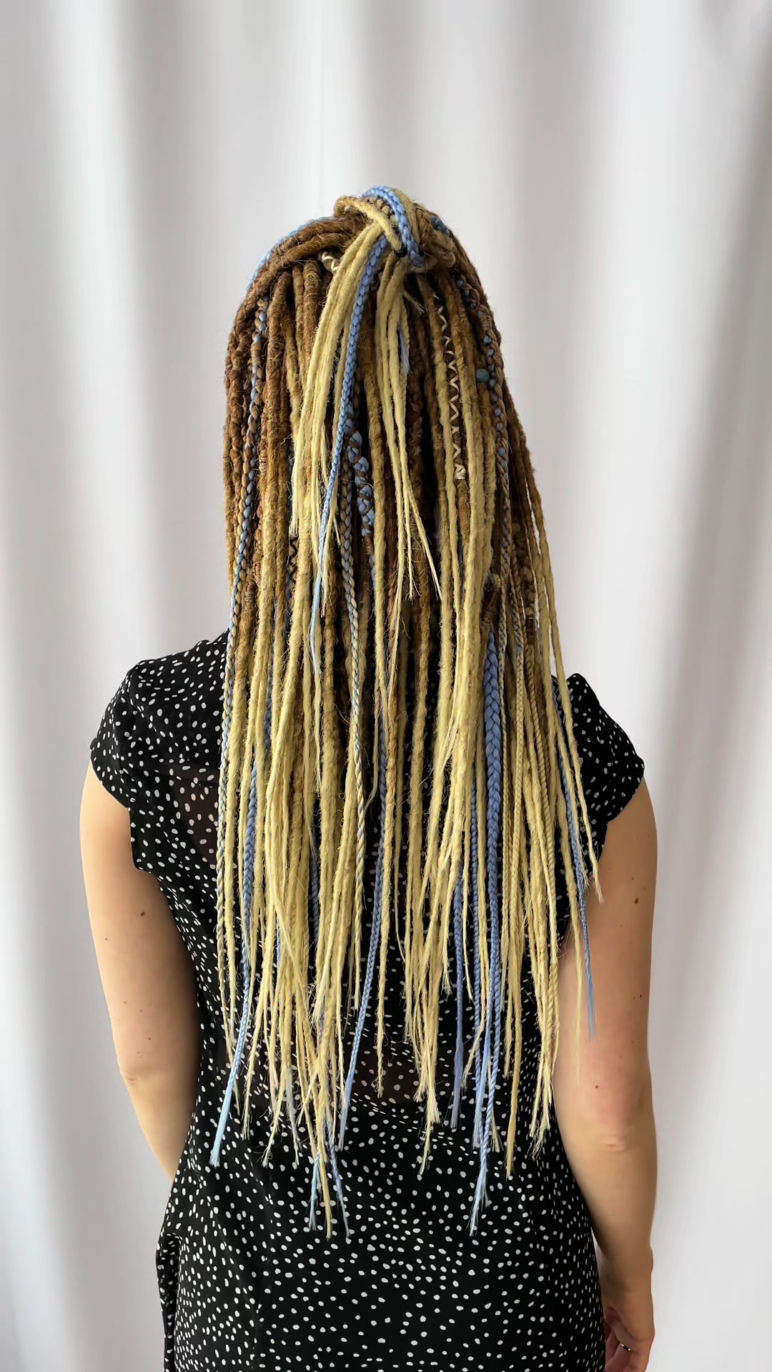 @Ylia_Dreadlocks