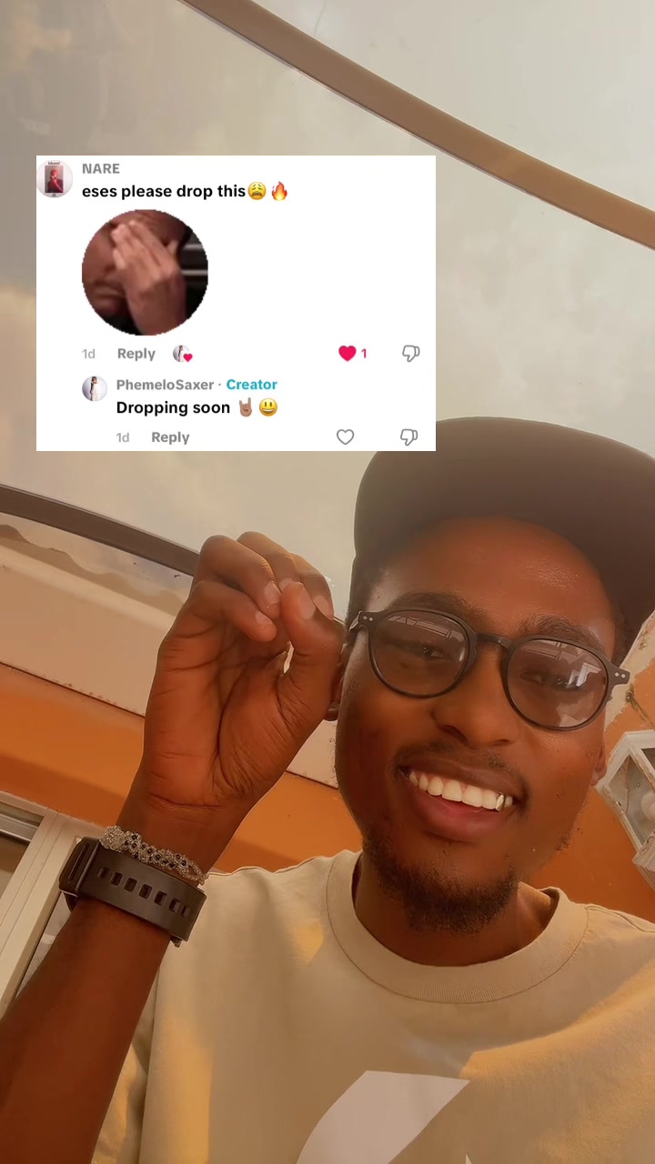 @PhemeloSaxer