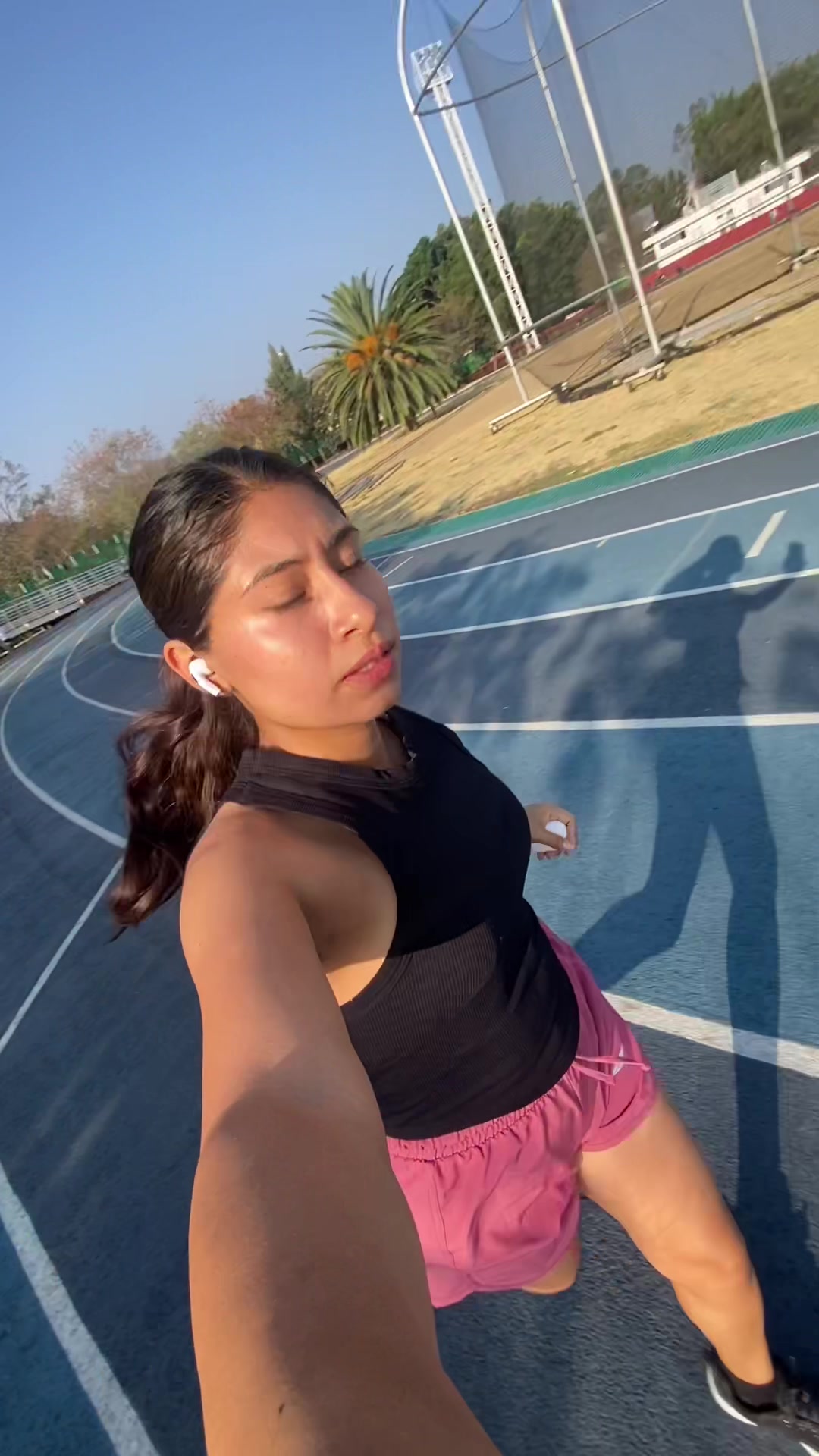 @May Guillén