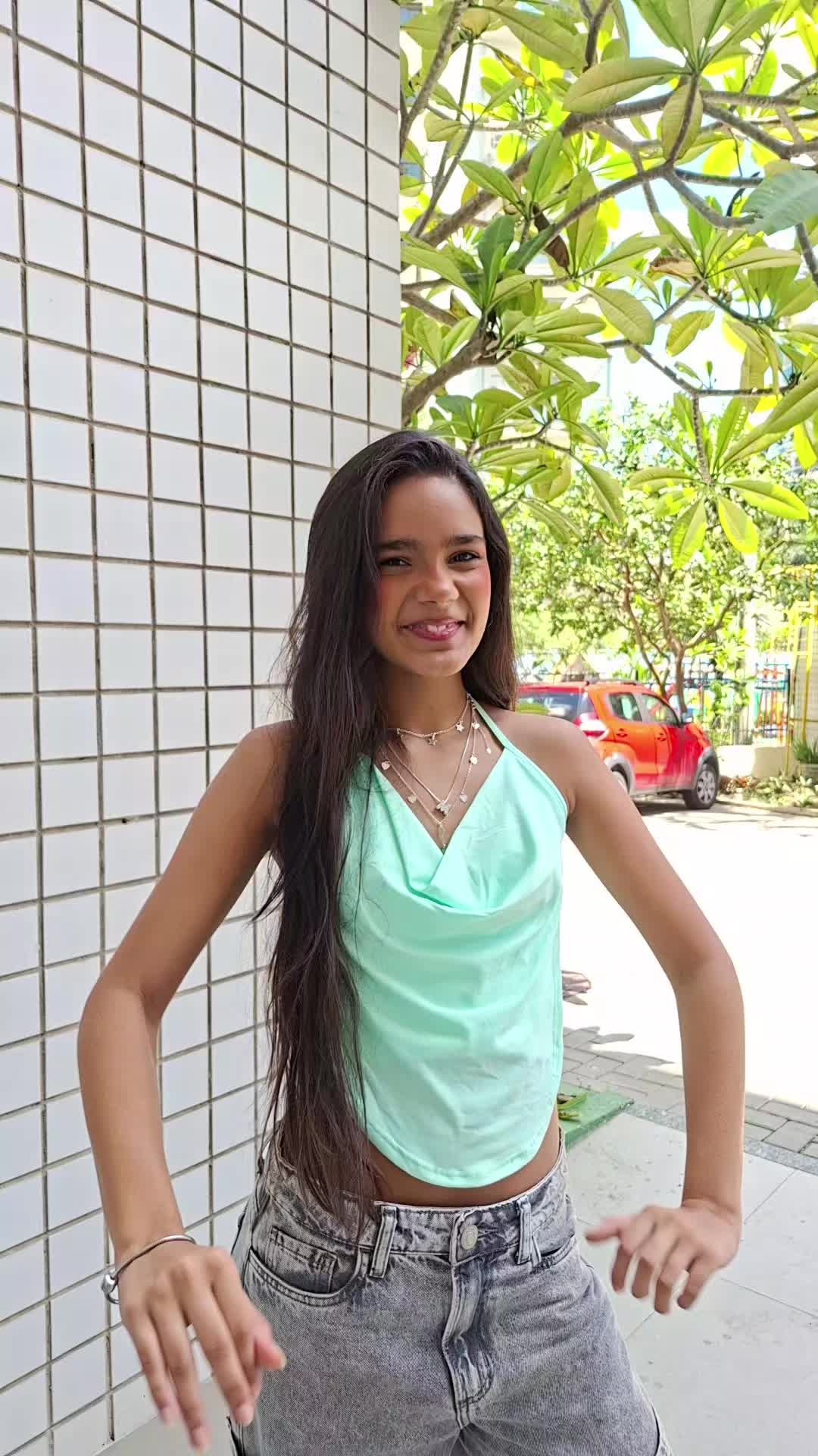 @Marcela.amaralofc