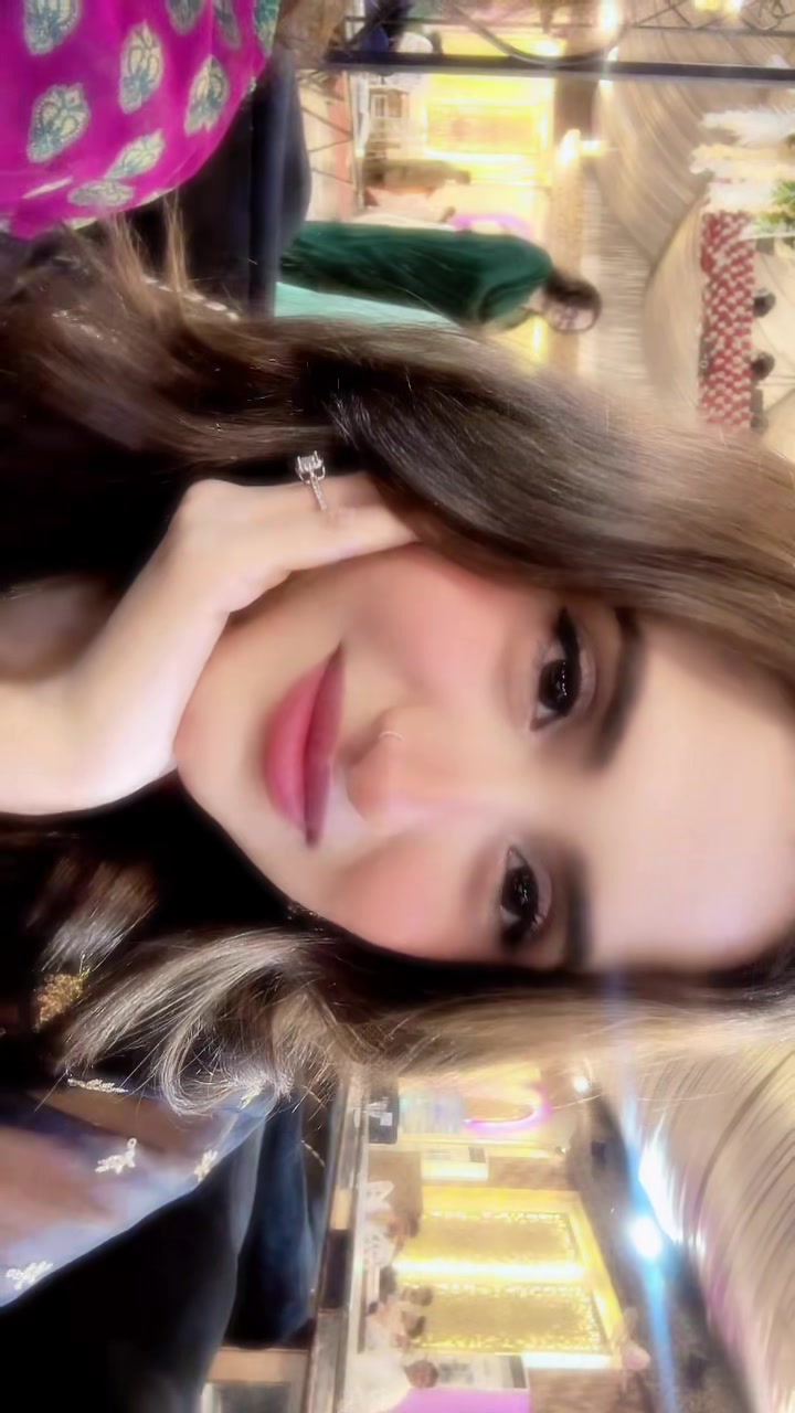 @🦋FiZa NaAz🌼