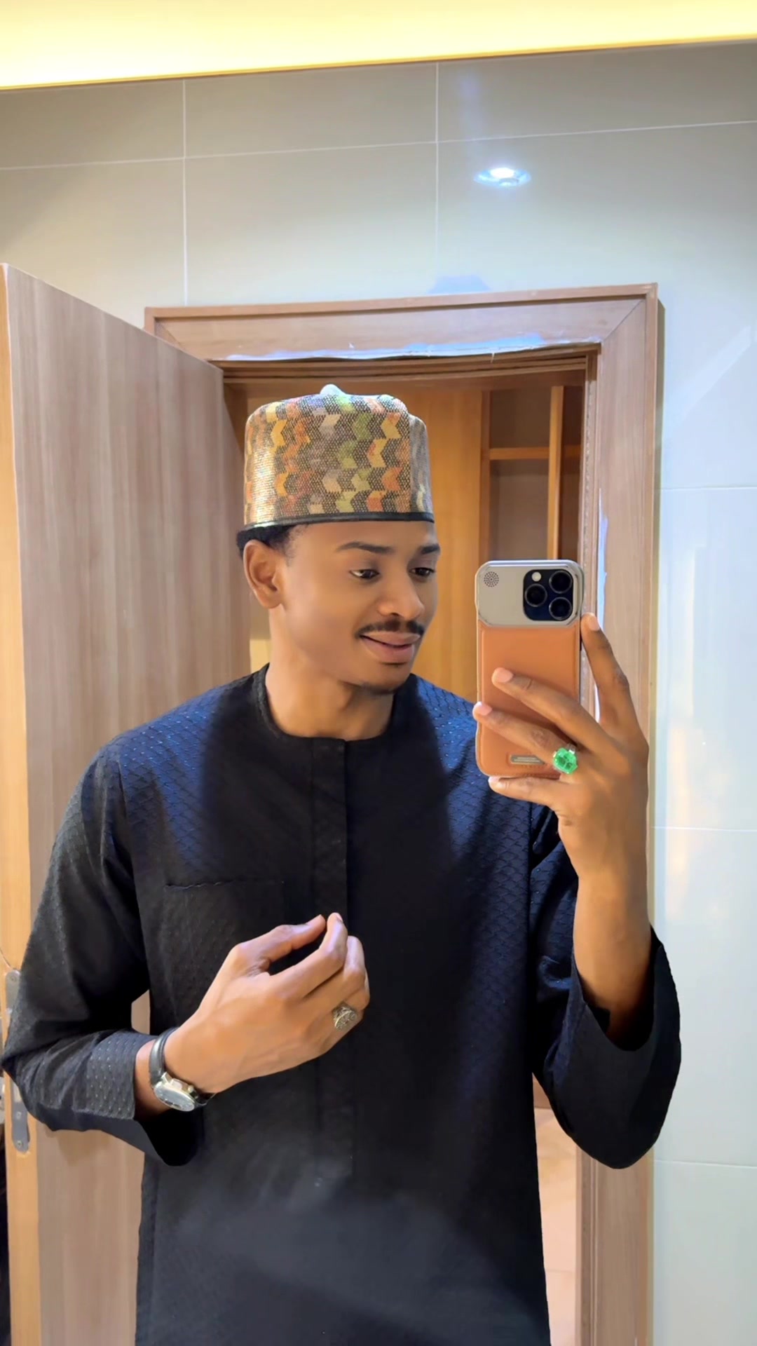 @Kawuwa m Sulaiman 
