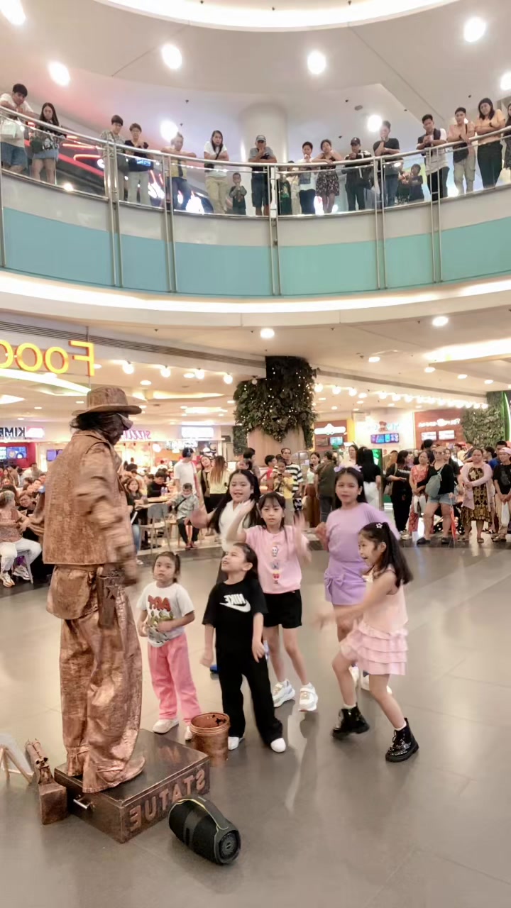 @TOYRO