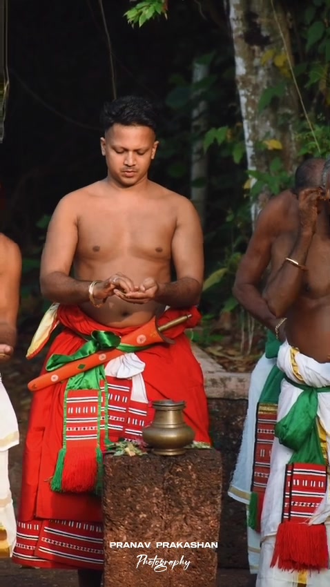 @തെയ്യപ്രാന്തൻ ❤️