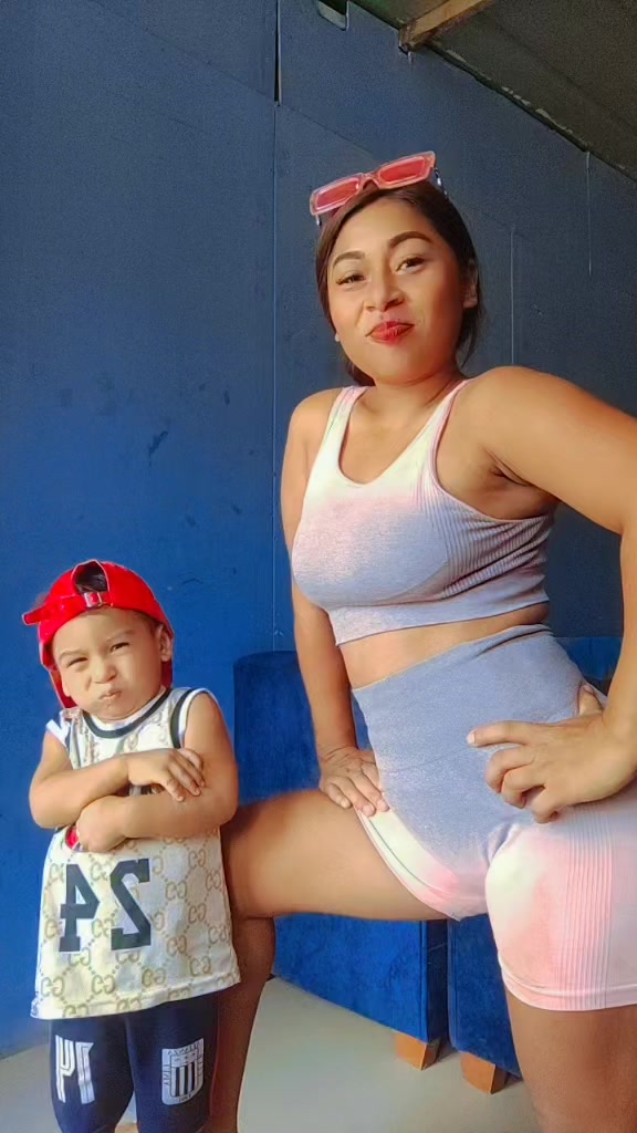 @Monica ucañay