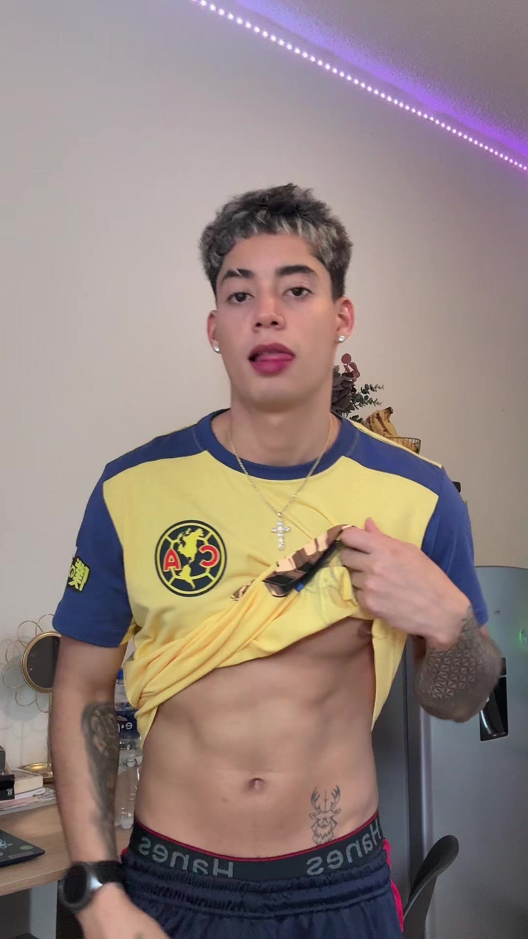 @Ricardo Urbina