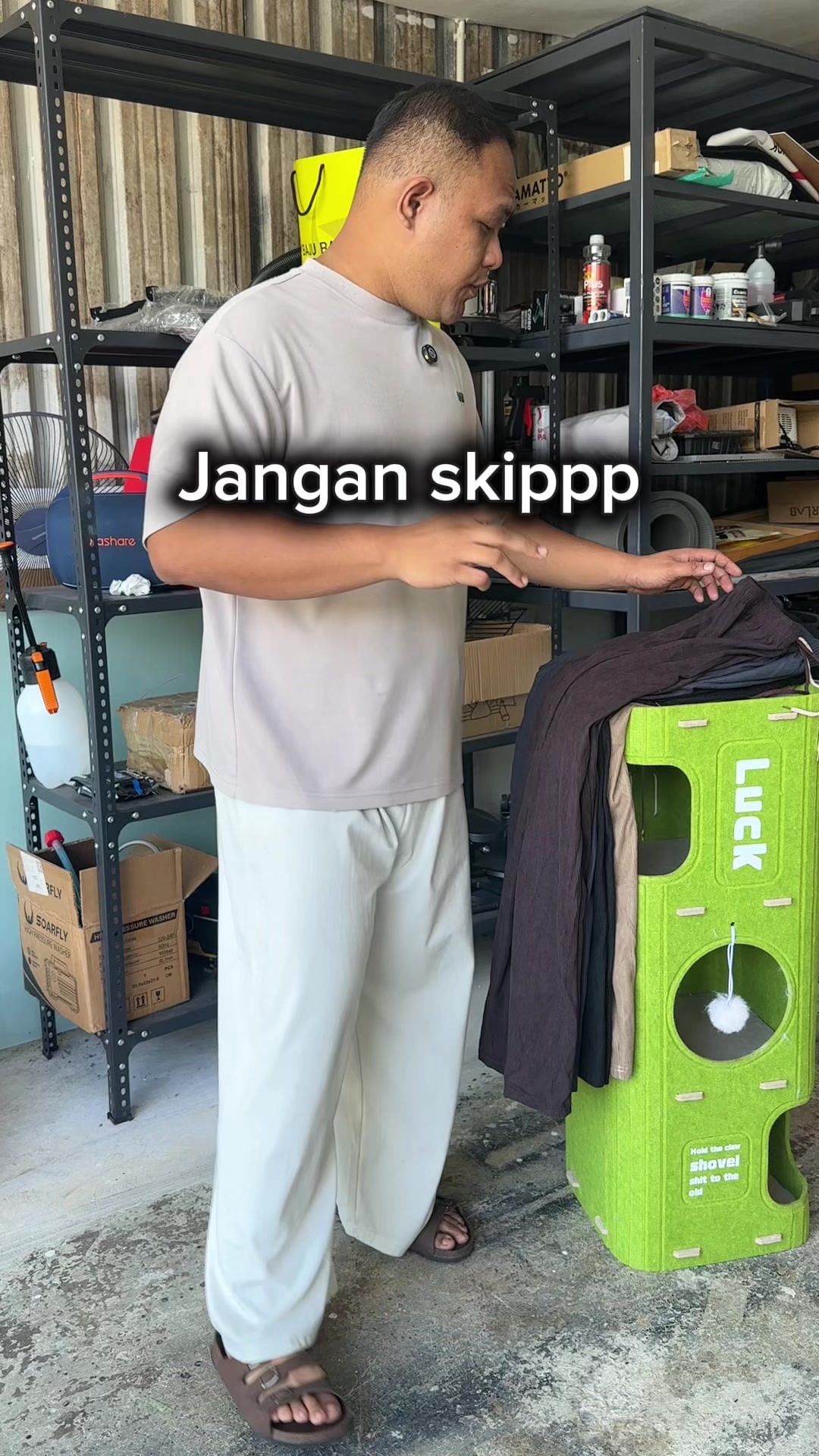 @Zuhairi