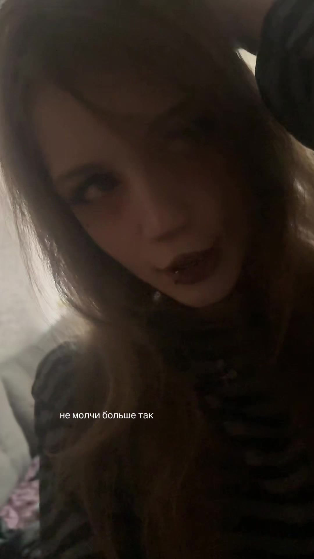 @:33