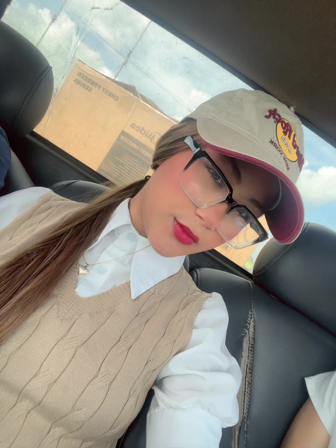@Alejandra Cifuentes