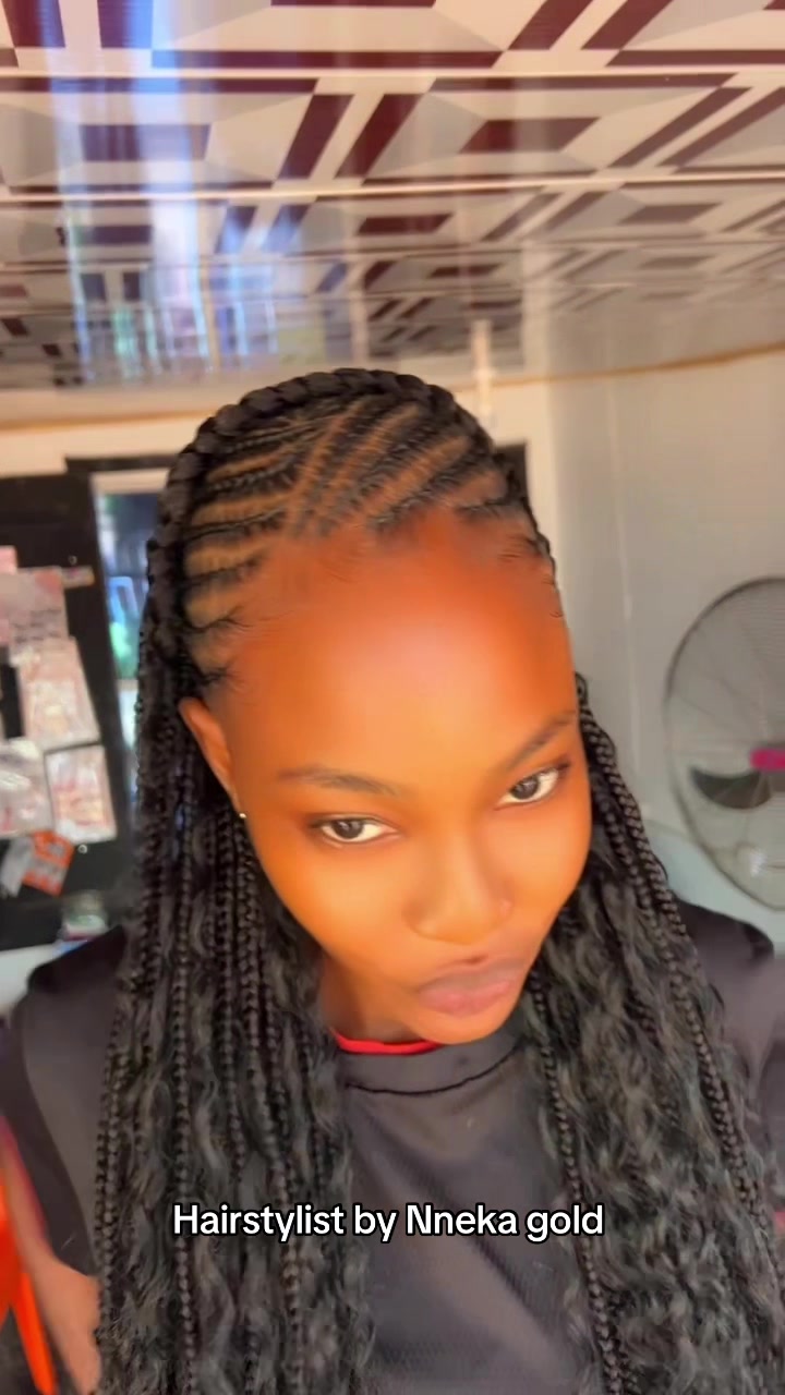 @Hairstylist by Nneka gold