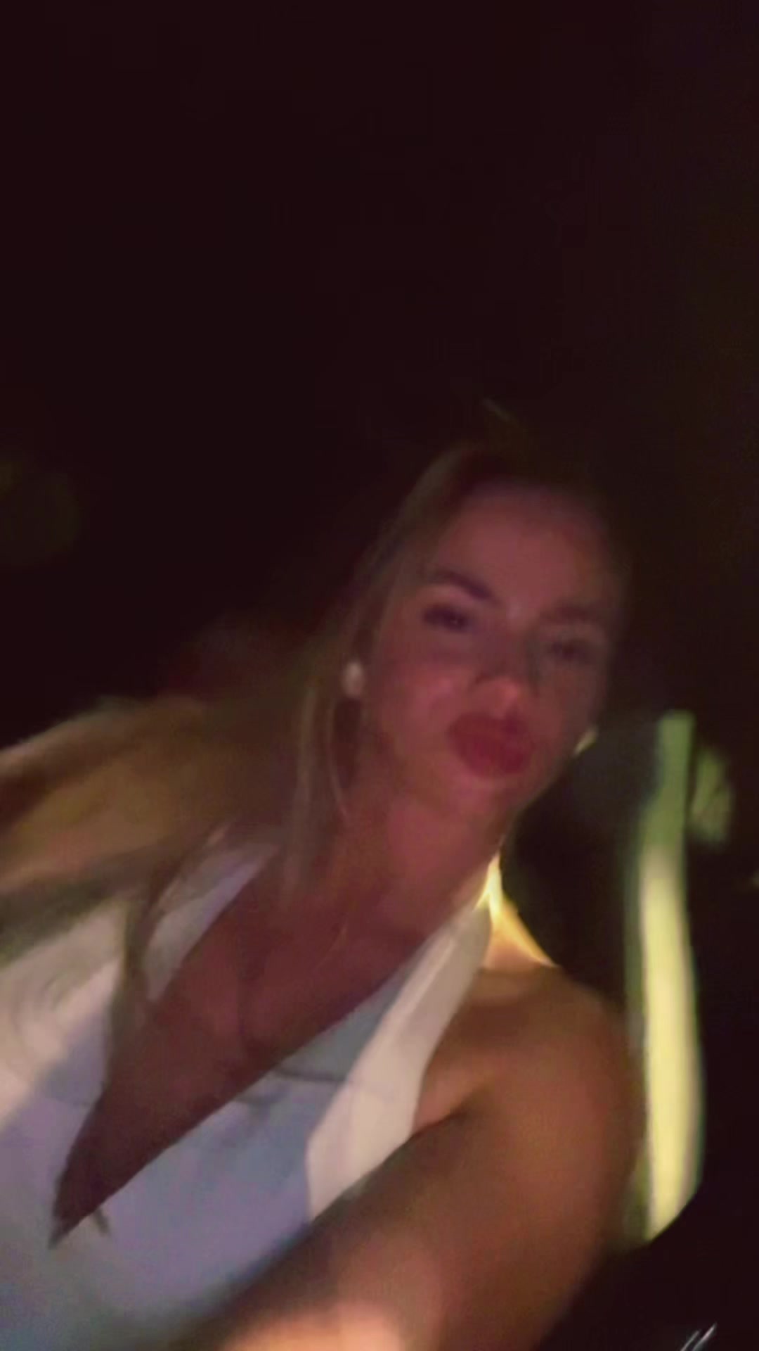 @Kekenj Melanija