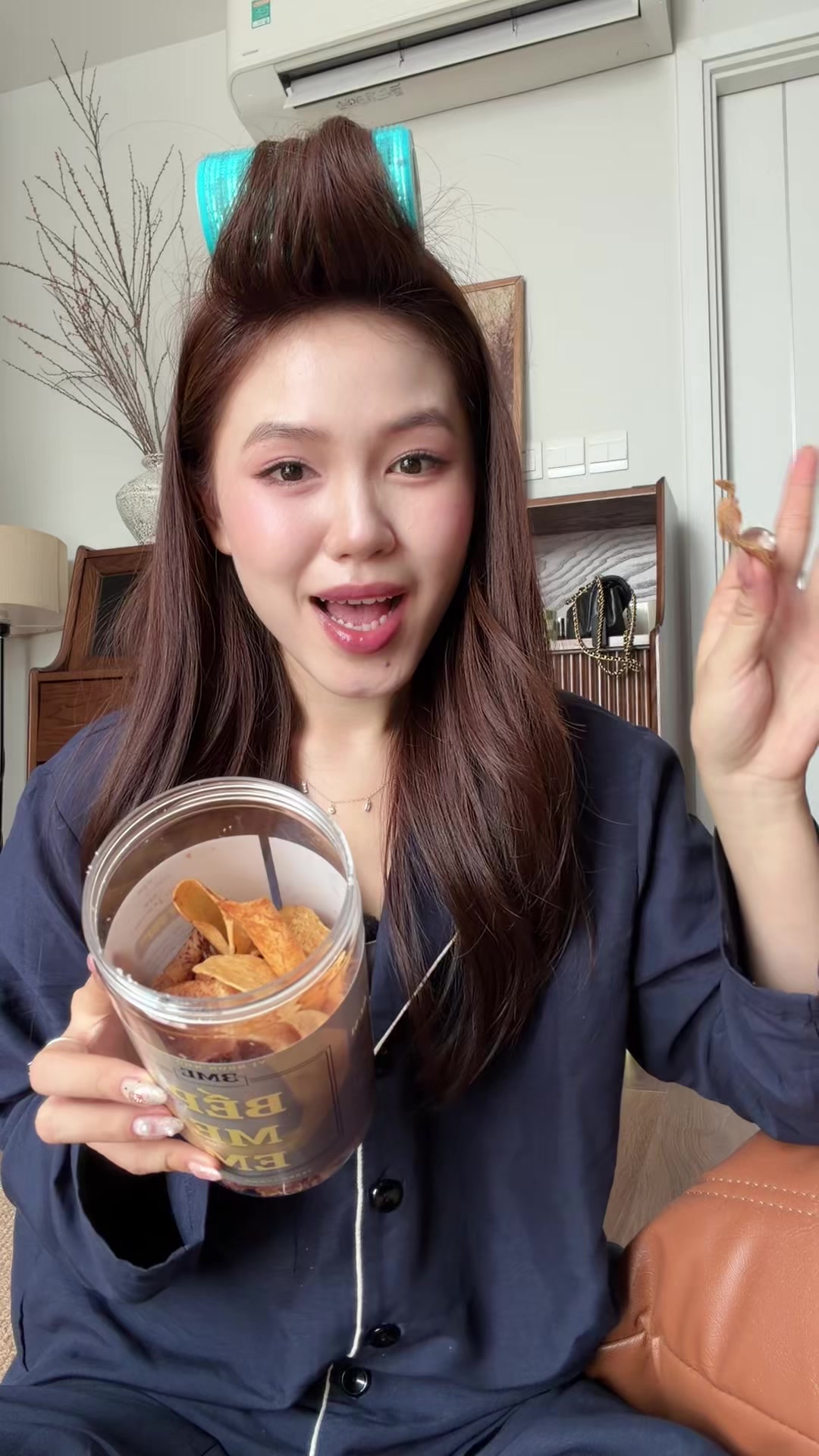 @Ng&ocirc; Nguyễn Quỳnh Anh🐰ྀི