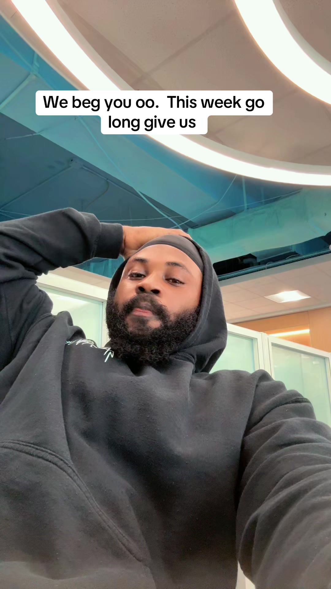 @KOJO🧔🏻♂️MILES 😎