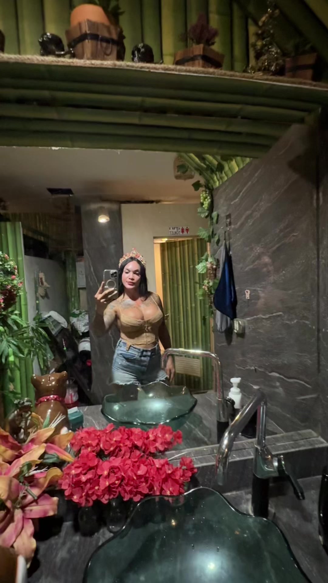 @Msqueenpaula