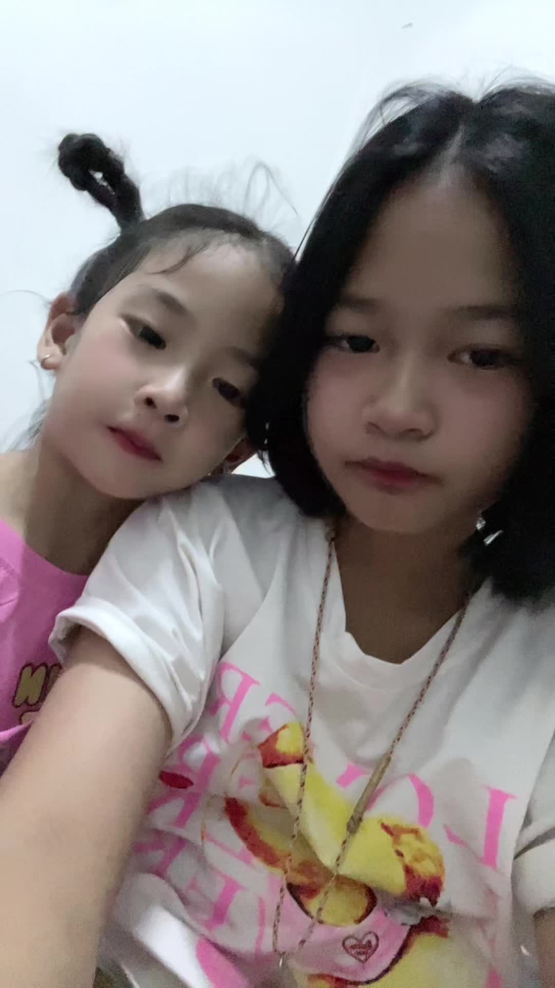 @ยู่ ยี่ 🌻