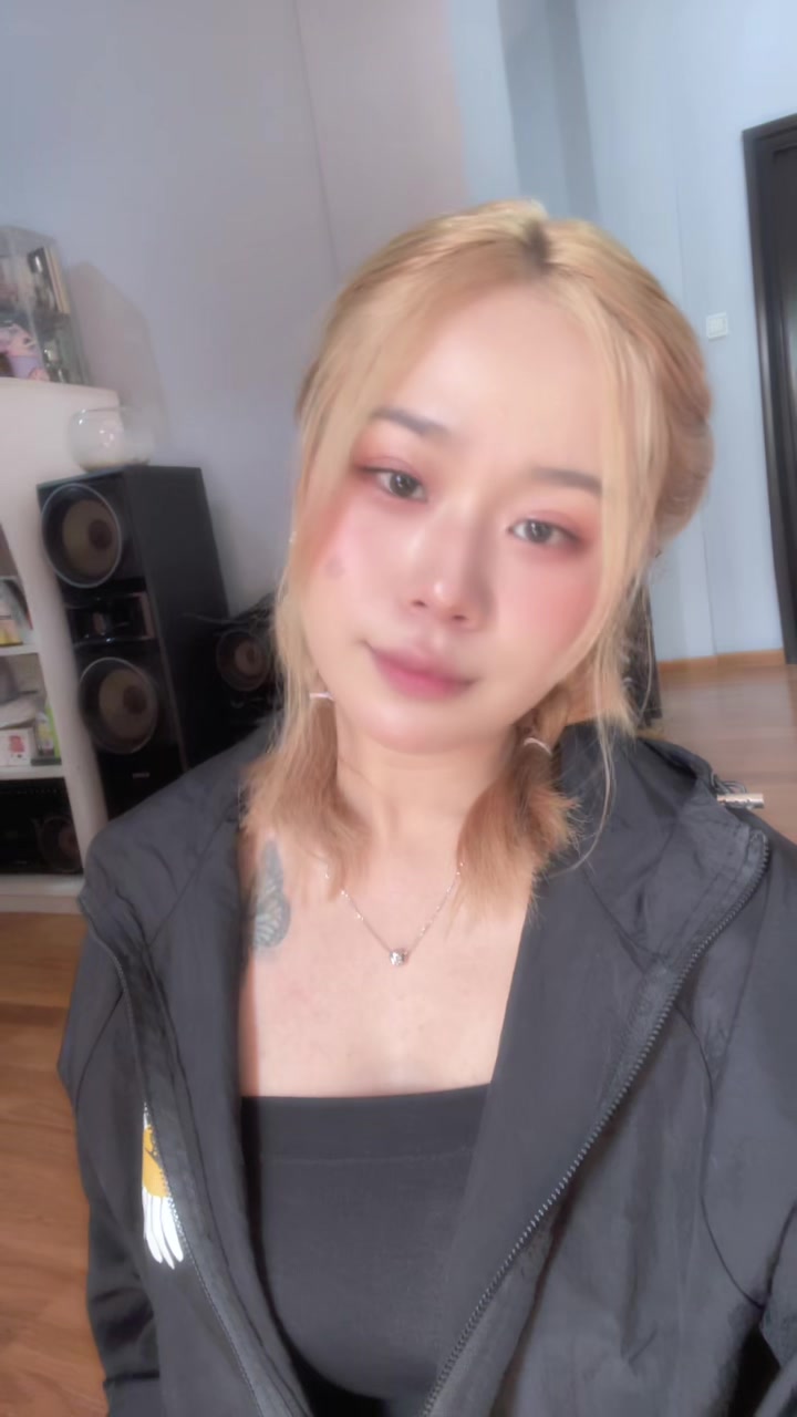 @JewelOo