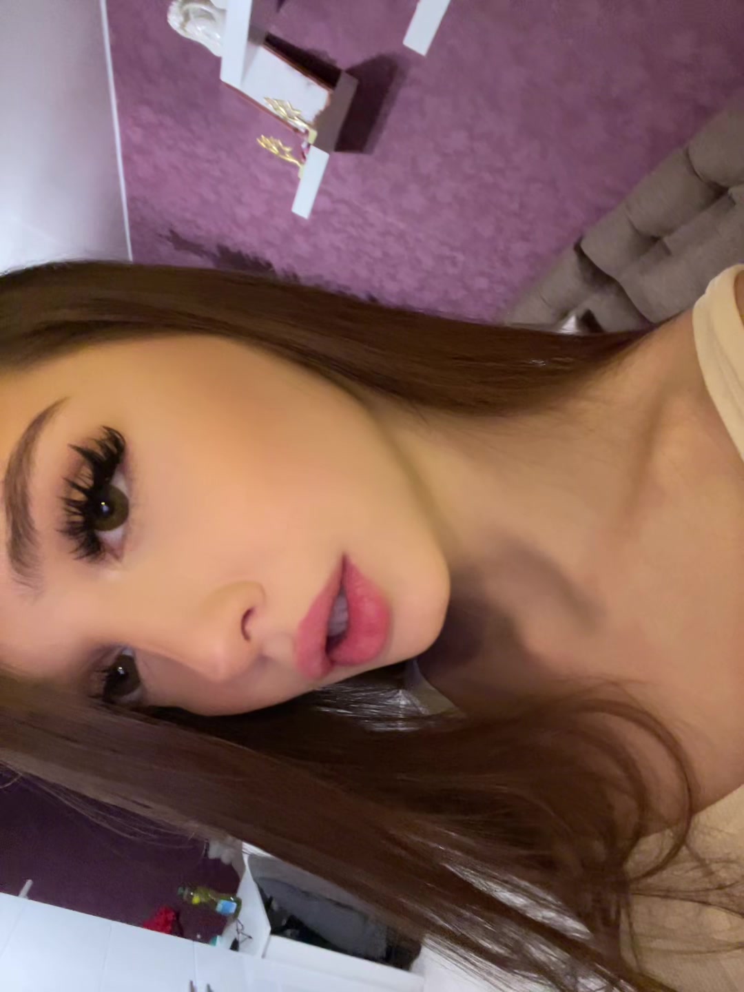 @tanynsha1