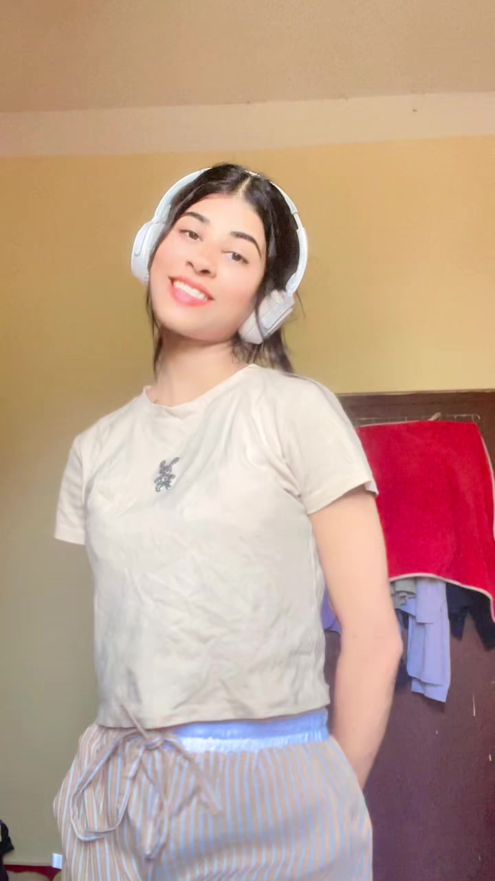 @𝔇𝒂𝒎𝒏𝒄𝒖𝒕𝒊𝒆𝒆🦋____🧿❤️