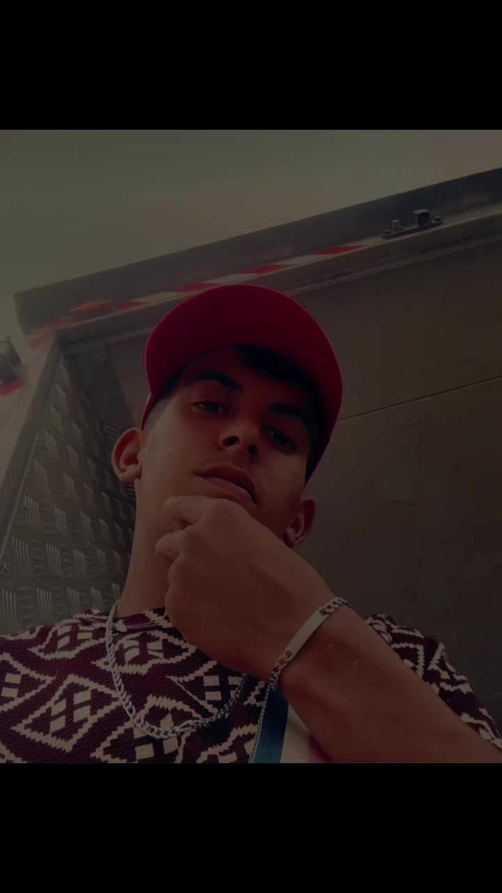 @Kadar 🥀🤍