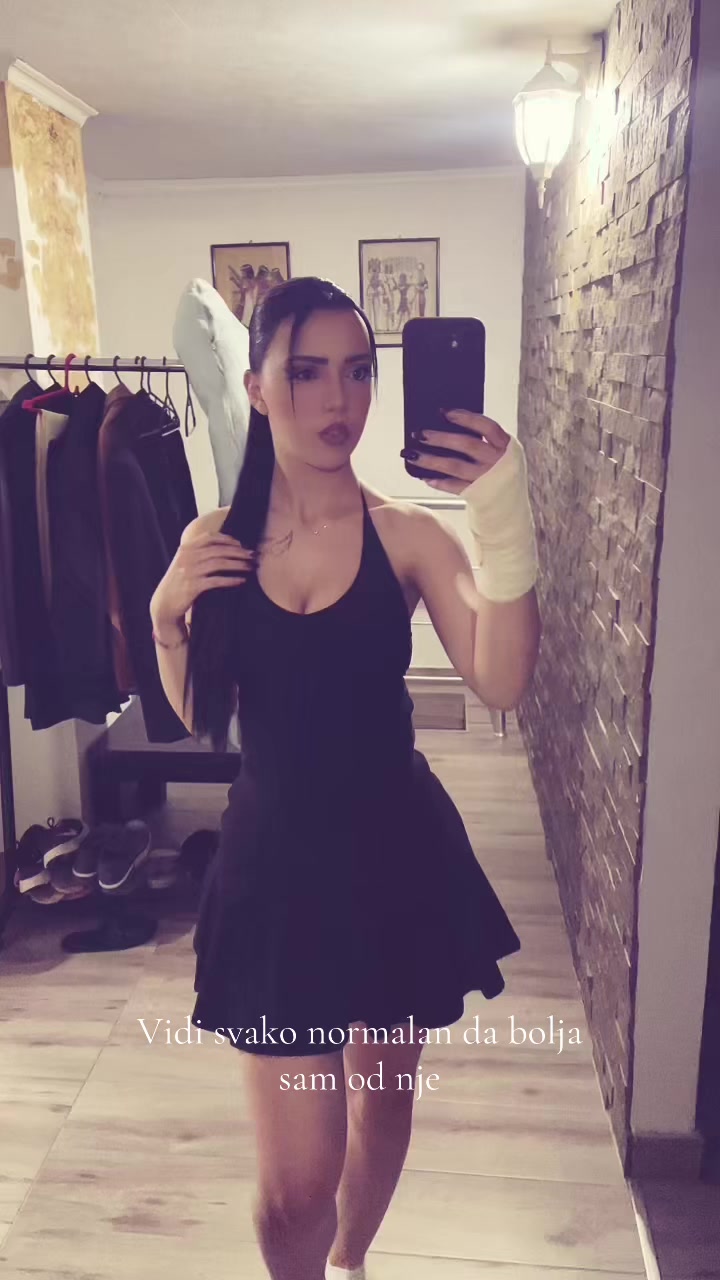 @⁷⁷⁷