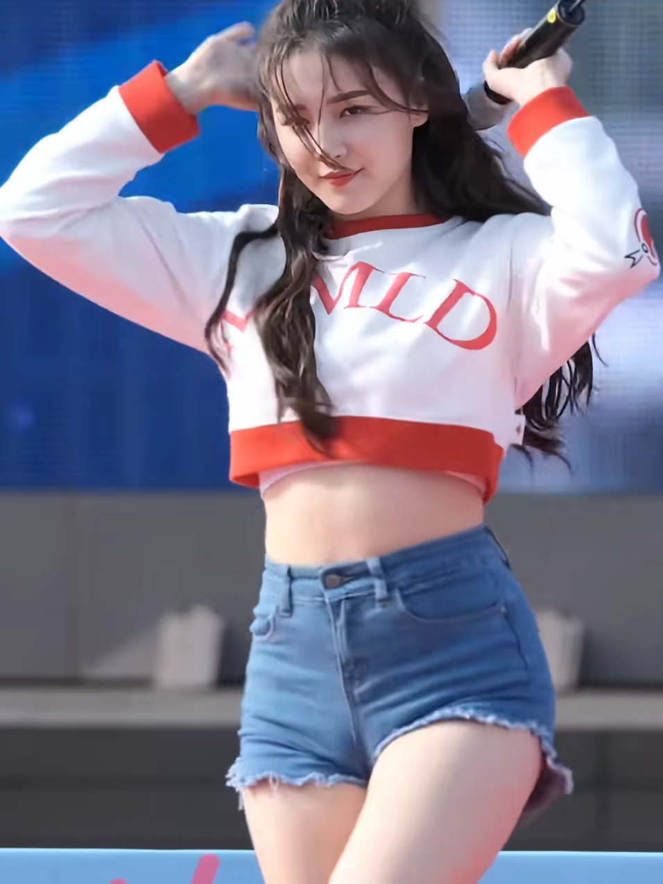 @-𝐘𝐨𝐔𝐫♡𝐓𝐀𝐍𝐈𝐒𝐇𝐀🍒🧃