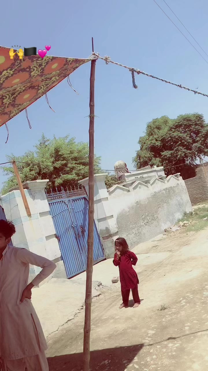 @🦋&hearts;️Farhan سید بادشاہ🎭🍓