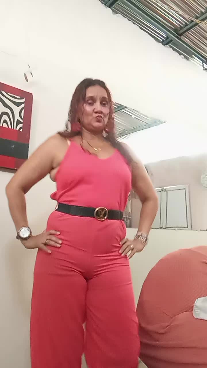 @leonela la flaqi