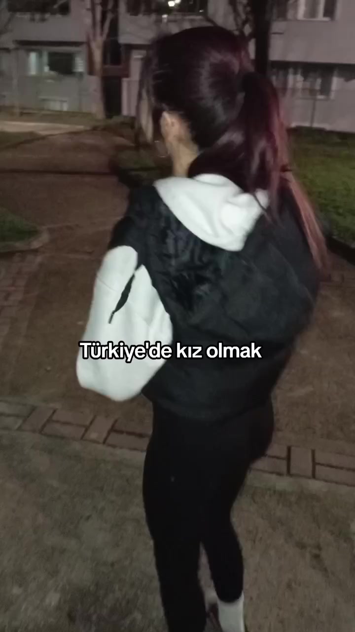@𖣂