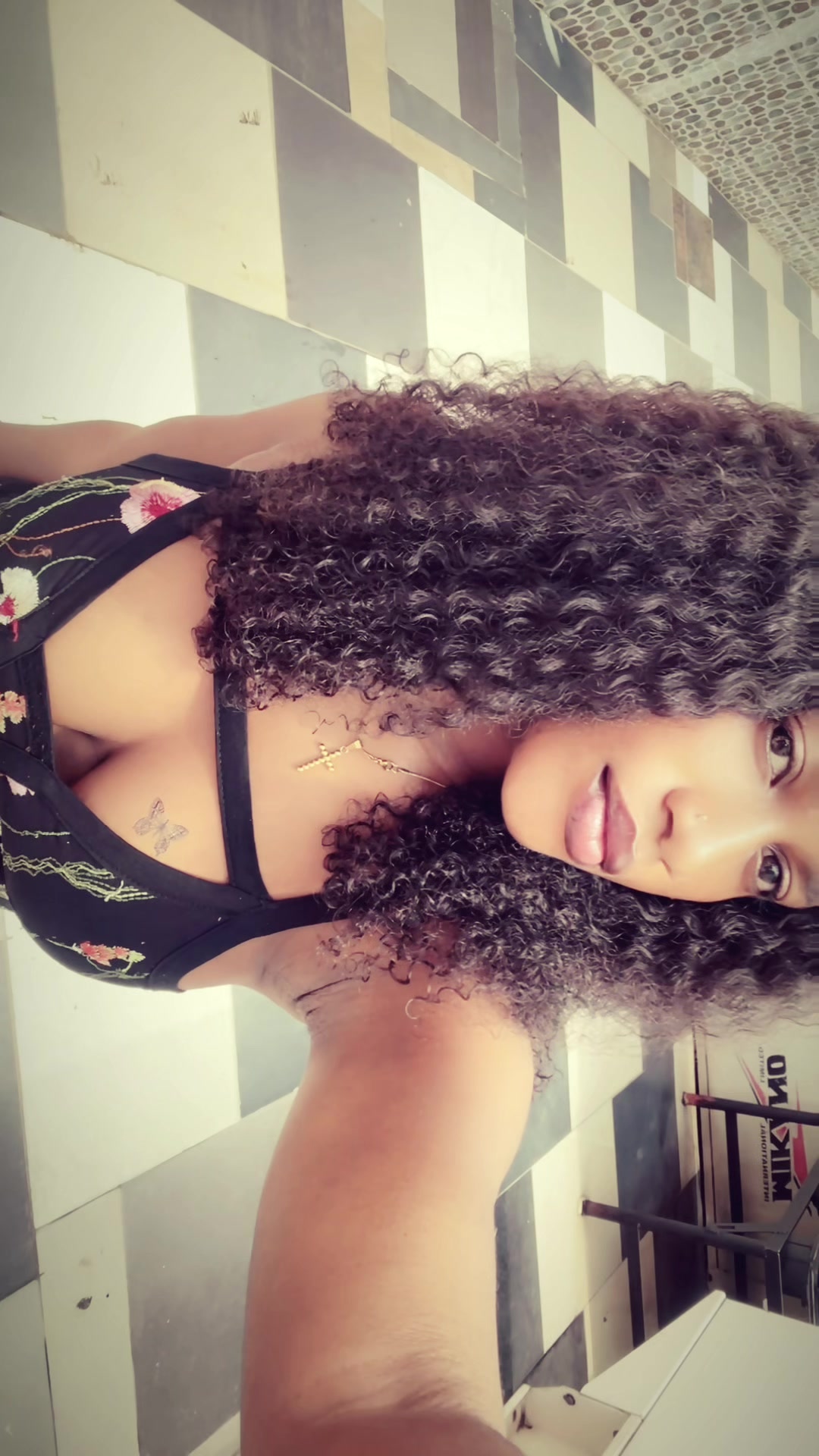 @Tiana🦋💞❣💯